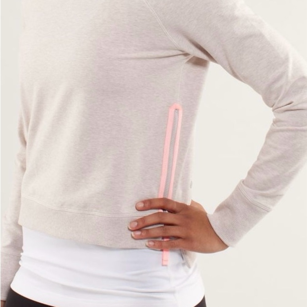 Lululemon Rejuvenate Pullover long sleeve side zip crewneck size 4
